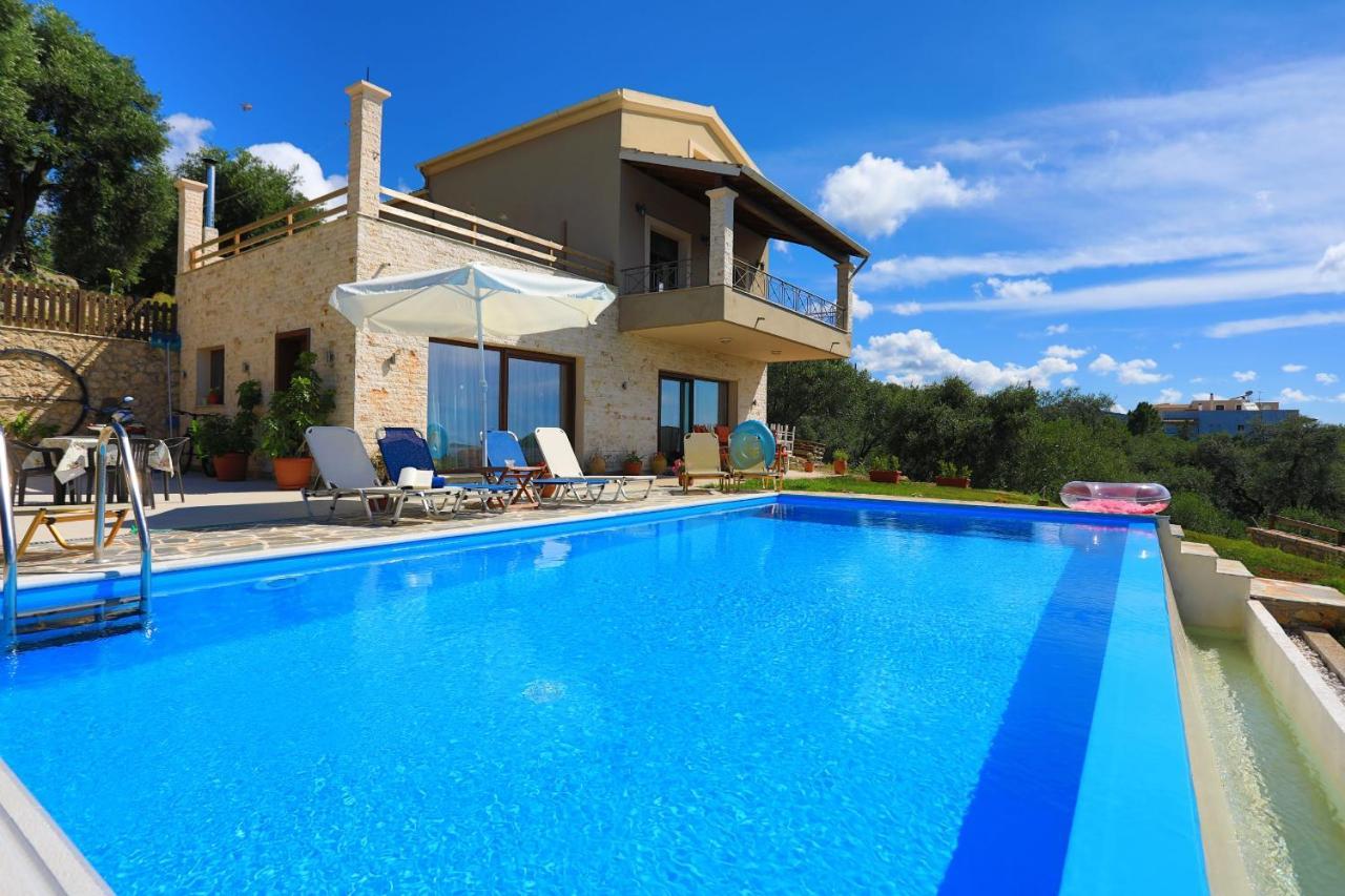Villa Dersea أخارافي المظهر الخارجي الصورة