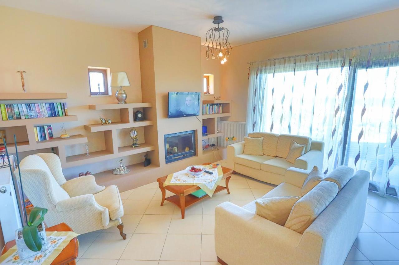 Villa Dersea أخارافي المظهر الخارجي الصورة