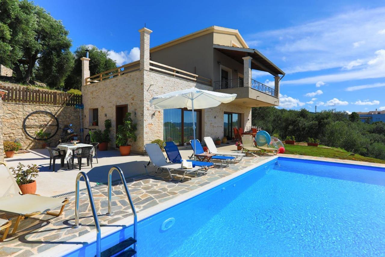 Villa Dersea أخارافي المظهر الخارجي الصورة